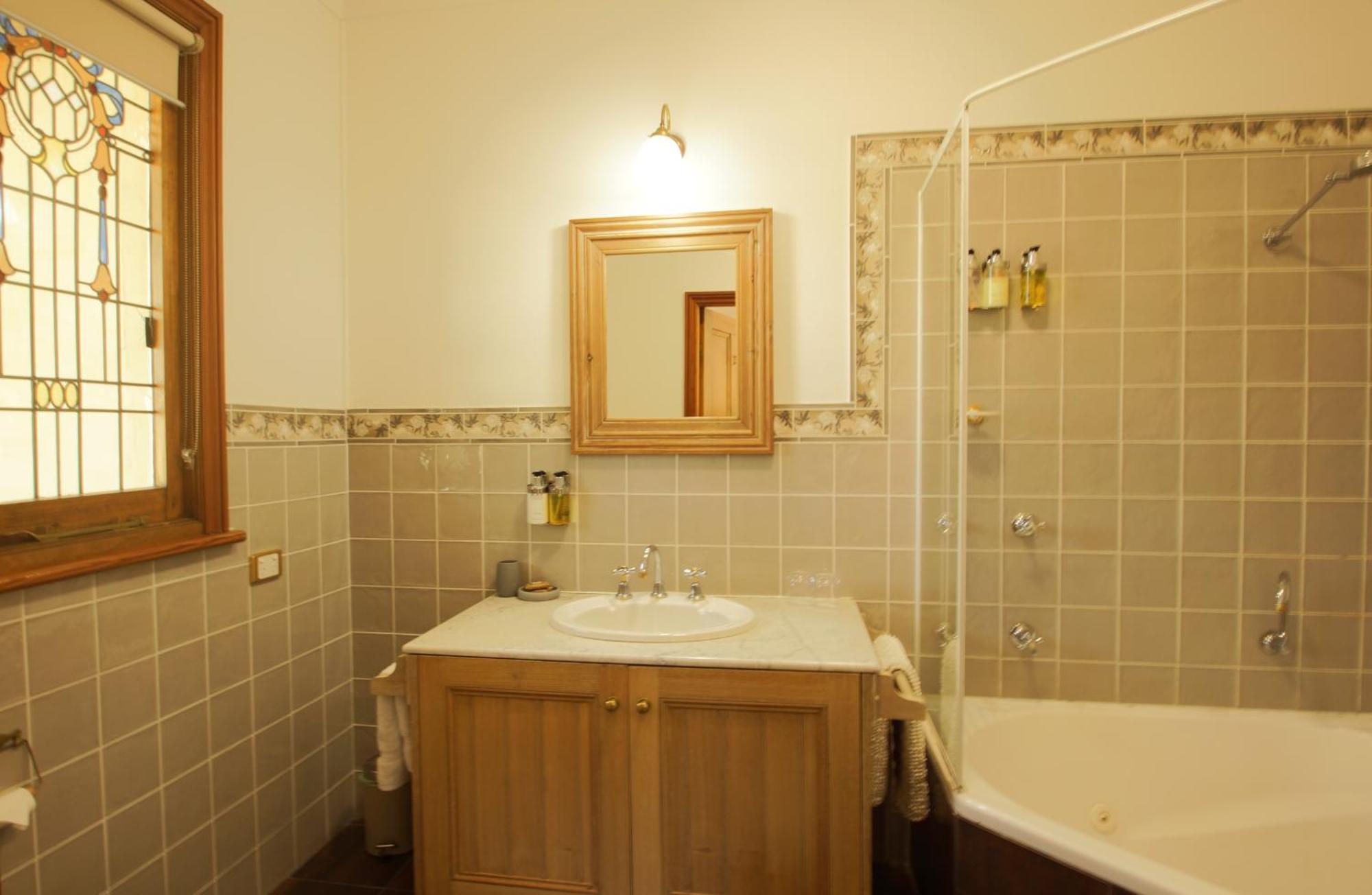 The Carriages Boutique Hotel And Vineyard Pokolbin Εξωτερικό φωτογραφία