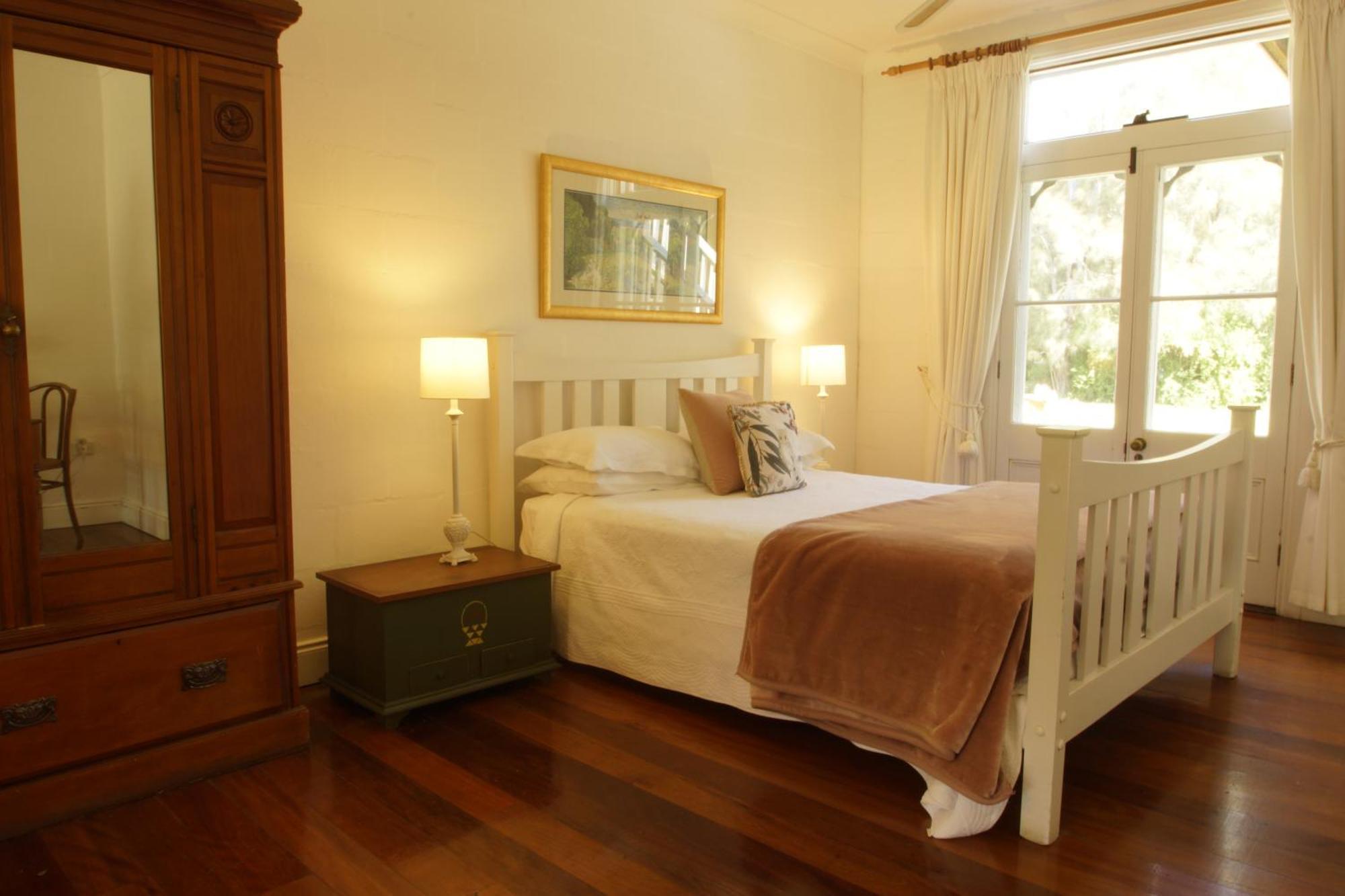 The Carriages Boutique Hotel And Vineyard Pokolbin Εξωτερικό φωτογραφία