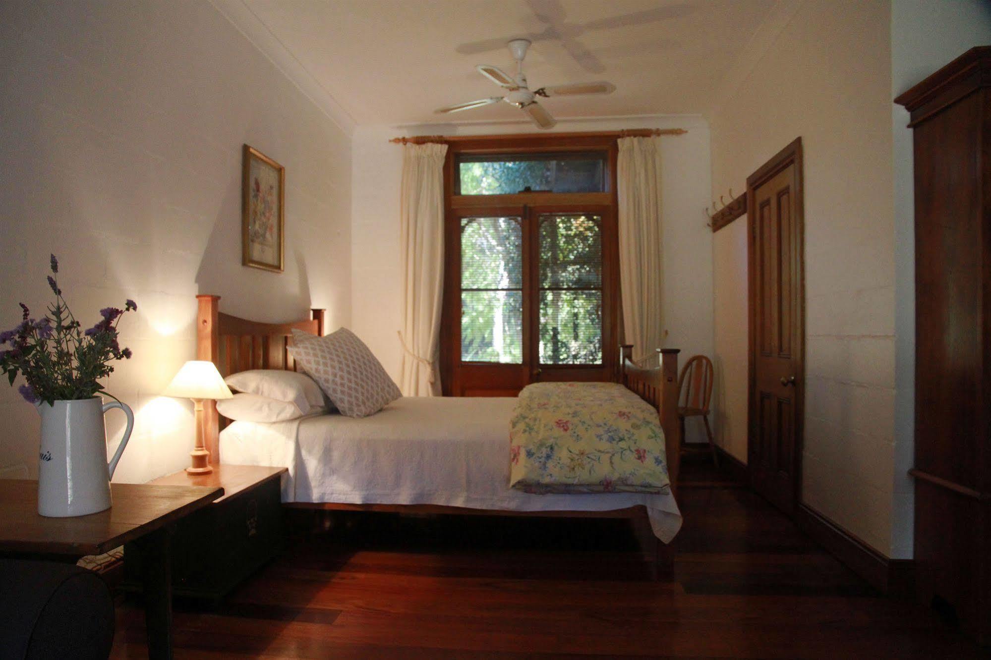 The Carriages Boutique Hotel And Vineyard Pokolbin Εξωτερικό φωτογραφία