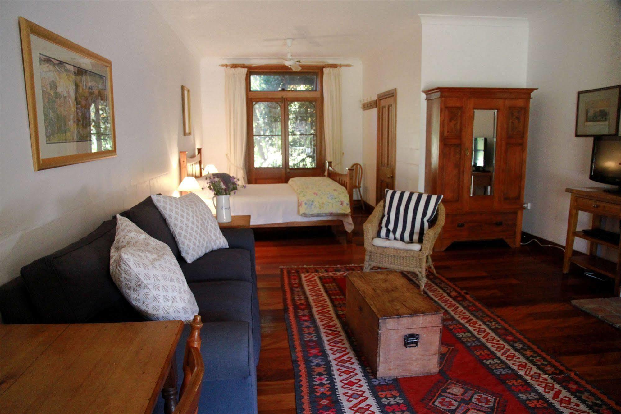 The Carriages Boutique Hotel And Vineyard Pokolbin Εξωτερικό φωτογραφία